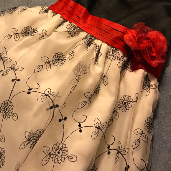 DRESS with Multi Layer Skirt and Big Red Bow - Picture 3 of 4